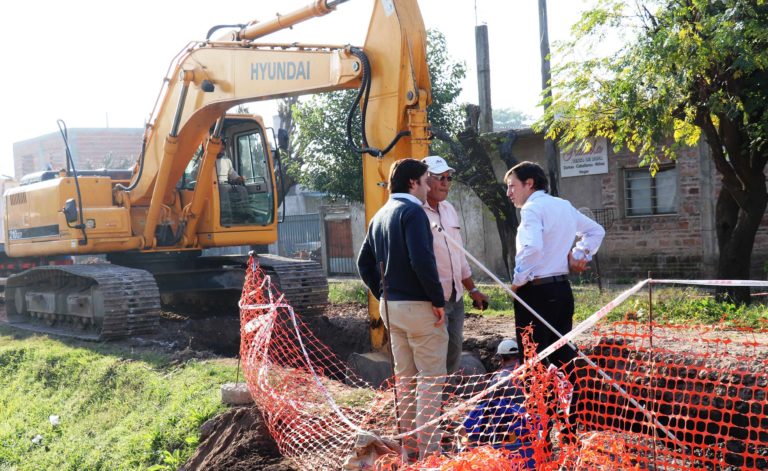 San Miguel: empezó una nueva obra hidráulica en Ciudad Santa María
