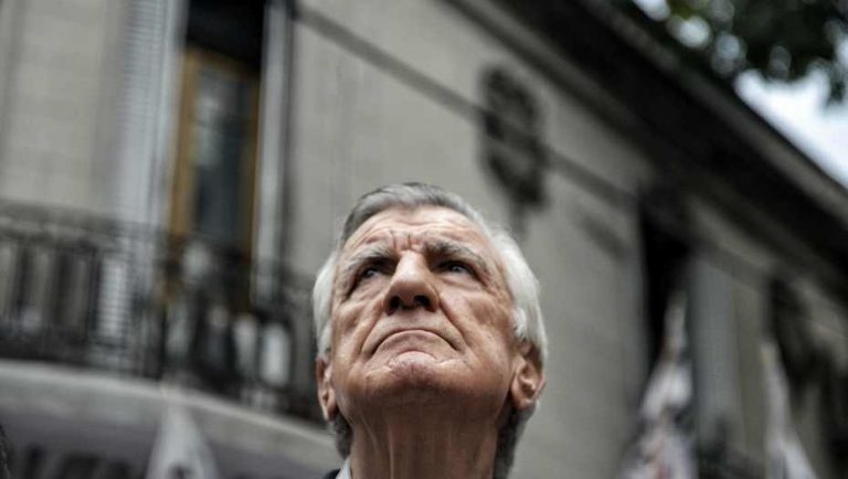 Ponen fin a la intervención de Luis Barrionuevo y reponen a José Luis Gioja como jefe del PJ