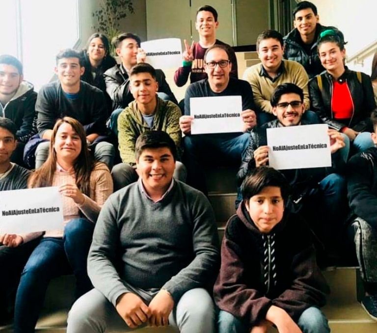 Luis Vivona: “La educación técnica es importantísima dentro y fuera de las aulas”