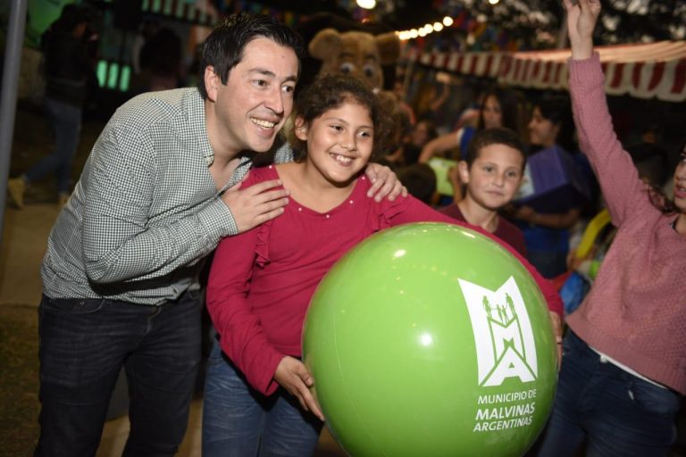 “Vamos a la Plaza”, una nueva propuesta en Malvinas Argentinas