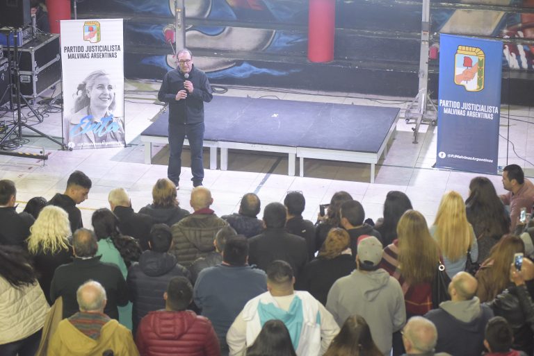 El peronismo de Malvinas Argentinas homenajeó a Evita