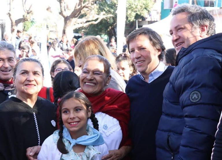 Jaime Méndez inauguró la puesta en valor del centro de salud de barrio Los Paraísos