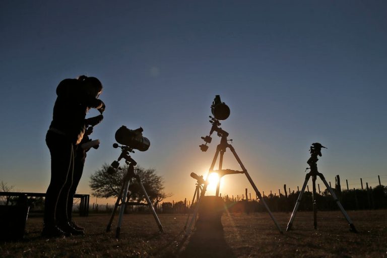 Eclipse solar 2019
