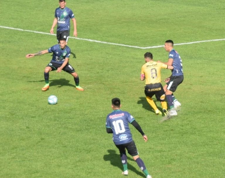 Comunicaciones 2 vs 0 SAN MIGUEL