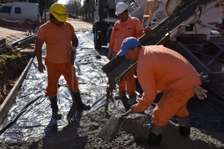 GACETILLA-OBRA HIDRÁULICA Y REPAVIMENTACIÓN DE LA CALLE SAN LORENZO