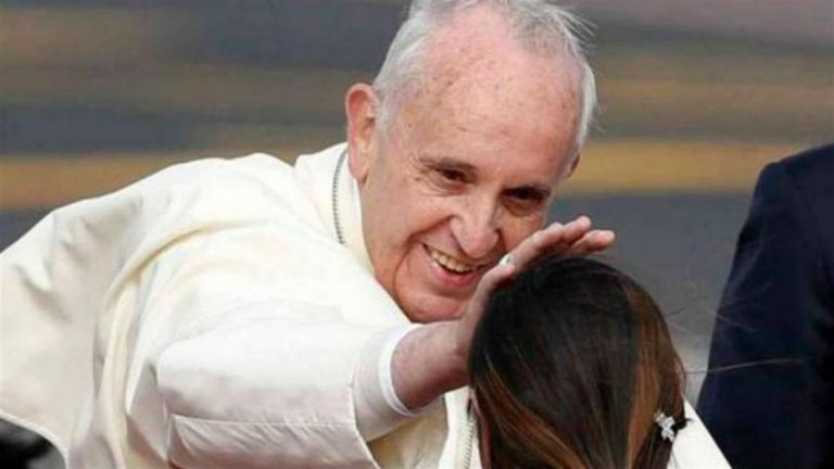 El Papa pide liberar a las mujeres de la esclavitud de la prostitución