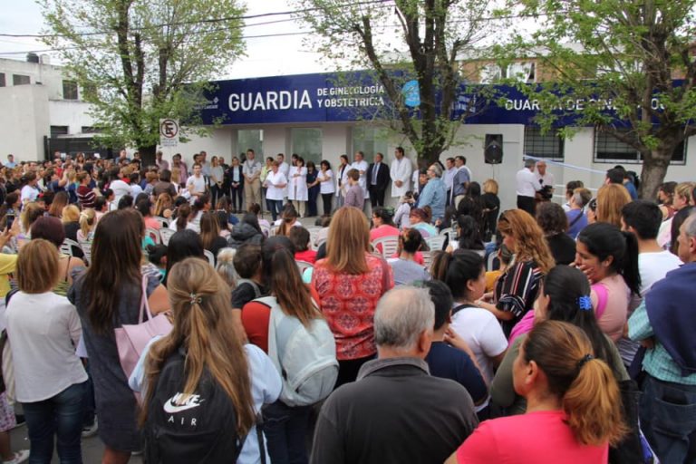 Jaime Méndez inauguró la nueva maternidad del Hospital Larcade