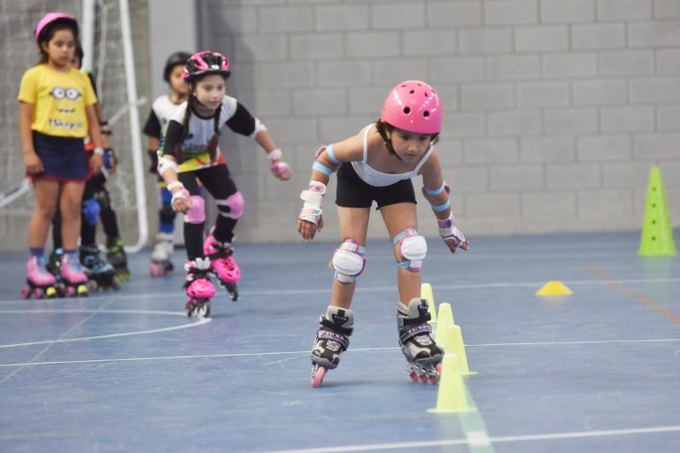 Kermés deportiva en el Polideportivo de Los Polvorines 