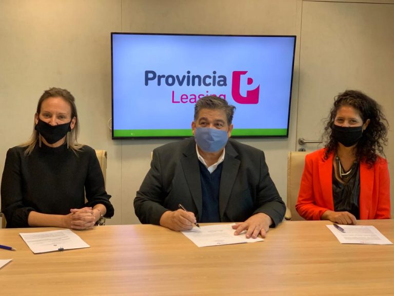 JOSÉ C. PAZ INCORPORA 10 NUEVAS AMBULANCIAS PARA AFRONTAR LA PANDEMIA DEL COVID-19