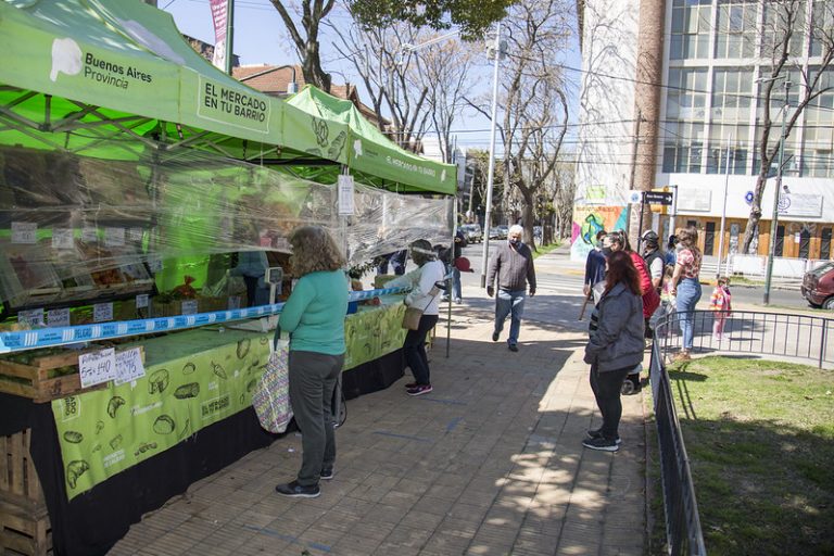 SAN ISIDRO: PARA AHORRAR EN LA COMPRA DE ALIMENTOS SIGUE EL MERCADO EN TU BARRIO