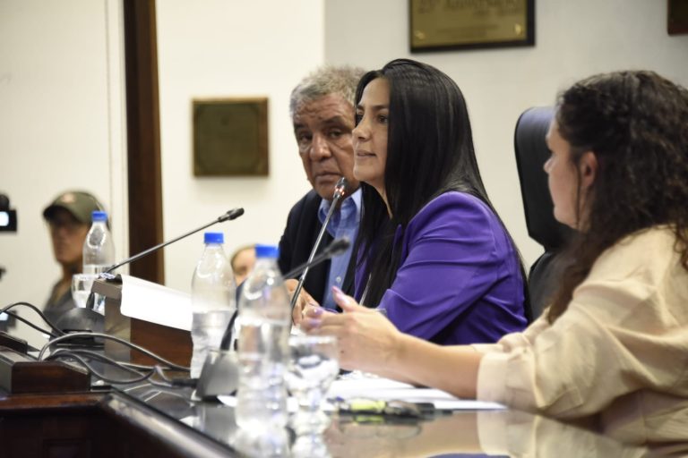 NOE CORREA INAUGURÓ LAS SESIONES ORDINARIAS XXVIII DE MALVINAS HACIENDO EJE EN LA SEGURIDAD, LA SALUD, LAS OBRAS Y EL DEPORTE