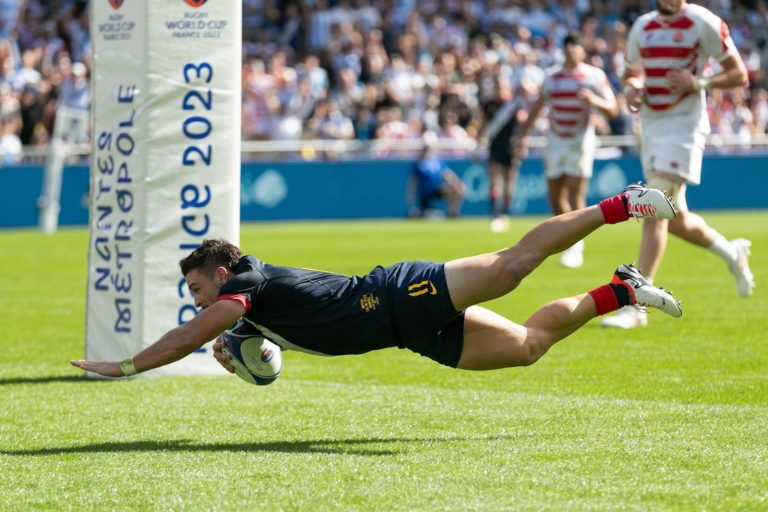 Los Pumas ganaron 39-27 a japón y clasificaron a cuartos en mundial de Francia