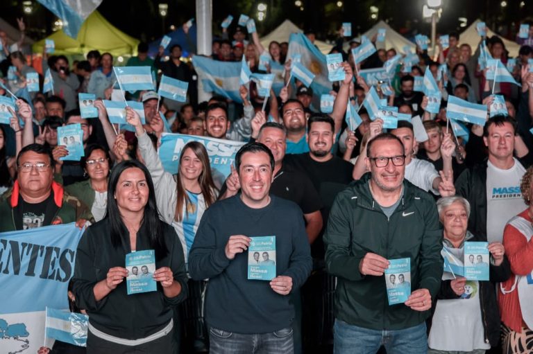 Nardini convocó a vecinos y vecinas a votar por Sergio Massa