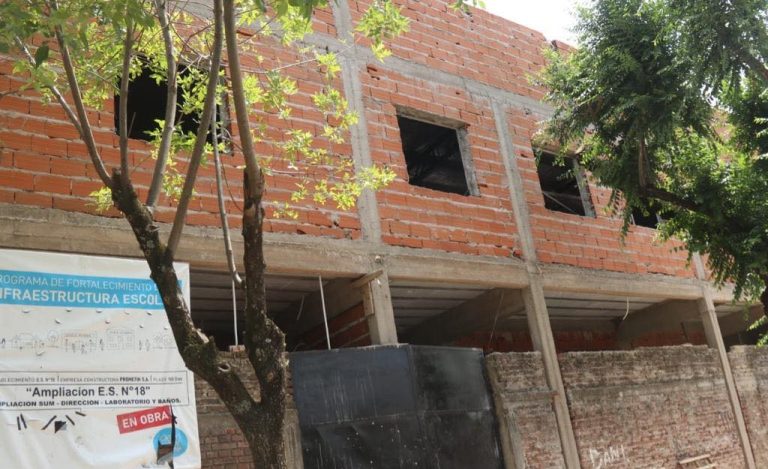 Avanzan las obras en las escuelas de San Miguel