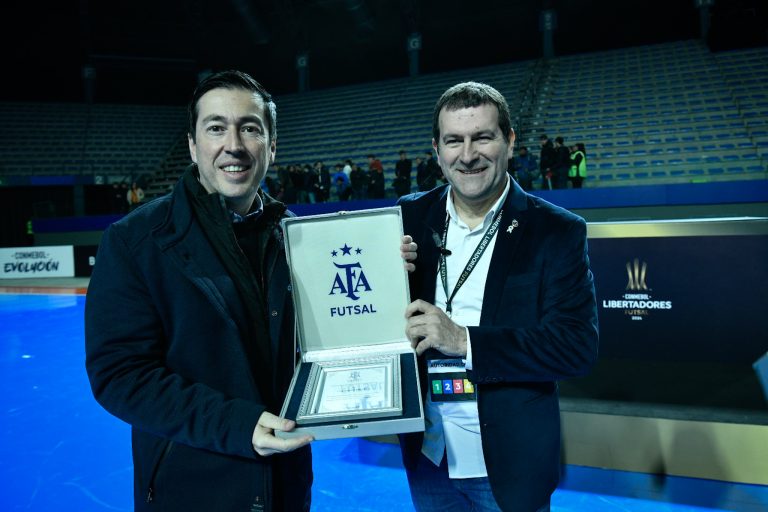 A estadio lleno, se jugó la final de la CONMEBOL Libertadores Futsal en Malvinas Argentinas