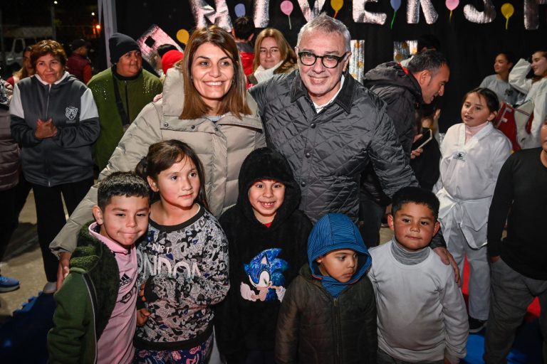 Julio Zamora celebró junto a la comunidad el 15° aniversario del Polideportivo General Pacheco