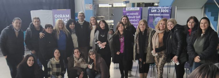 AMPLIA PARTICIPACIÓN EN EL TALLER DE PREVENCIÓN EN ADICCIONES QUE DESARROLLA LA MUNICIPALIDAD
