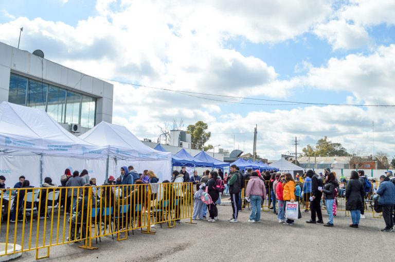 OPERATIVOS DOCUMENTARIOS EN EL MERCADO CONCENTRADOR DE JOSÉ C. PAZ