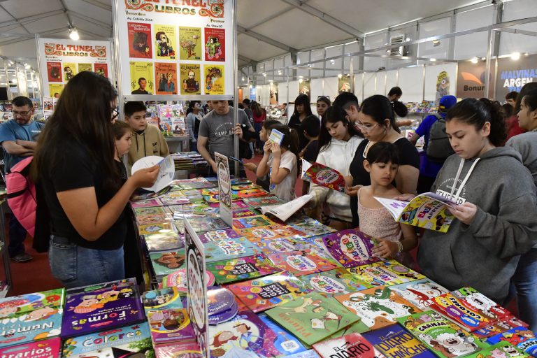 Fin de semana de Feria del Libro y actividades culturales en Malvinas Argentinas