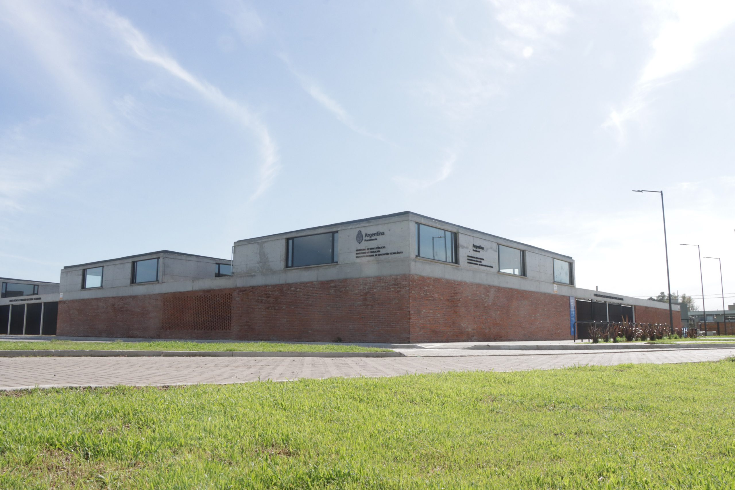 Escuela Secundaria Técnica UTN, sede San Miguel