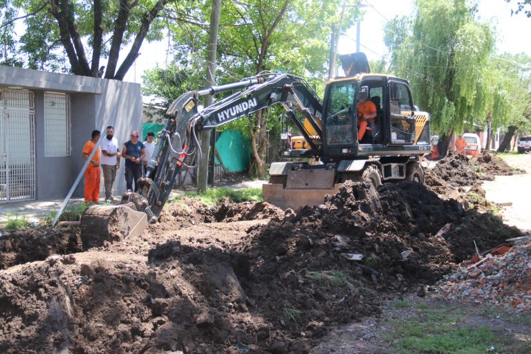 San Miguel comenzó una serie de nuevos pavimentos en Barrio Obligado