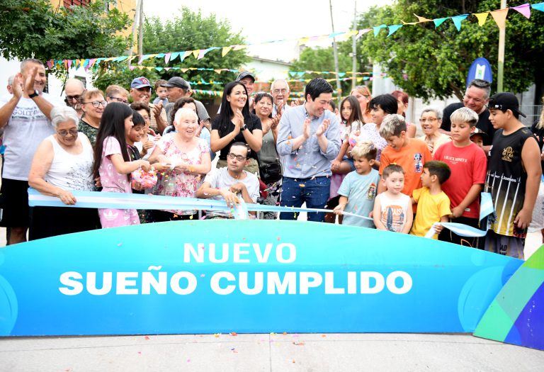 El Intendente Leo Nardini inauguró nueva obra de pavimentación en Grand Bourg