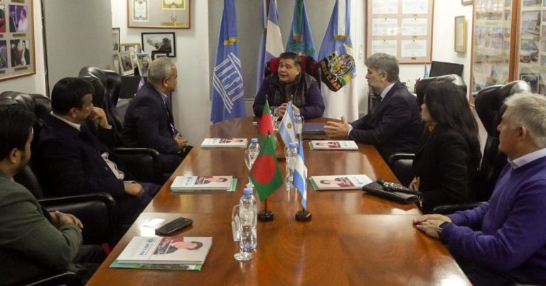 EL INTENDENTE MARIO ISHII RECIBIÓ A INVERSORES DE BANGLADESH POR EL FUTURO PARQUE INDUSTRIAL DE JOSÉ C. PAZ