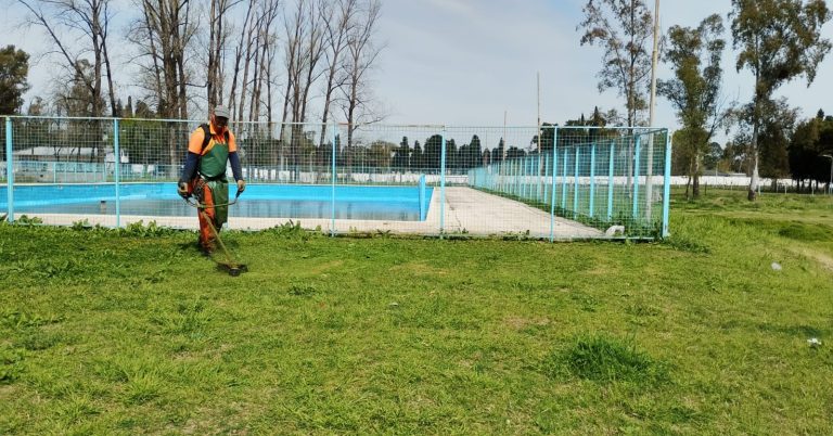 OPERATIVOS DE LIMPIEZA  PARA LAS CALLES Y ESPACIOS VERDES DE JOSÉ C. PAZ