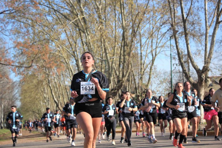 Con la Maratón San Miguel Arcángel, comenzaron las Fiestas Patronales 2025
