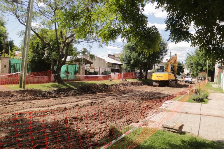 Avanzan las obras de pavimentación en San Miguel