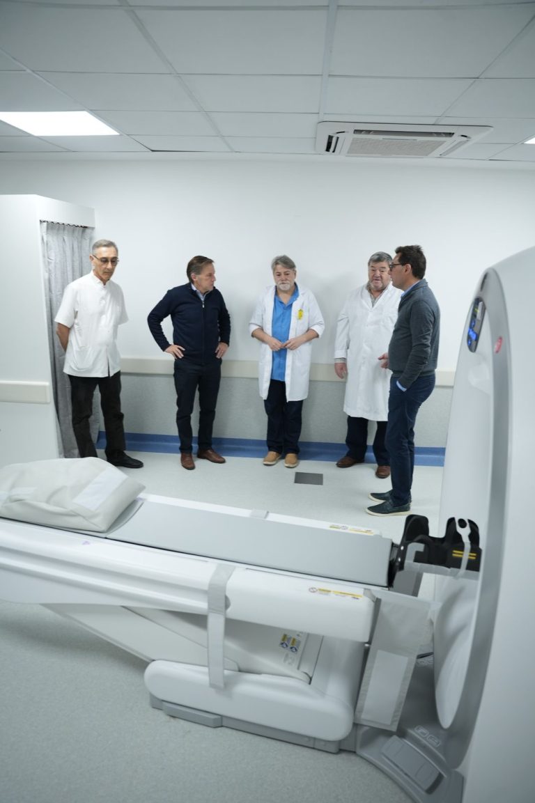 El Hospital Larcade de San Miguel incorpora un nuevo tomógrafo y duplica la cantidad de estudios